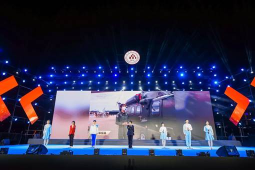 /Users/sabrina/Desktop/华体会平台举办2023年迎新晚会/图10.《青年荣光》/图4.jpg图4